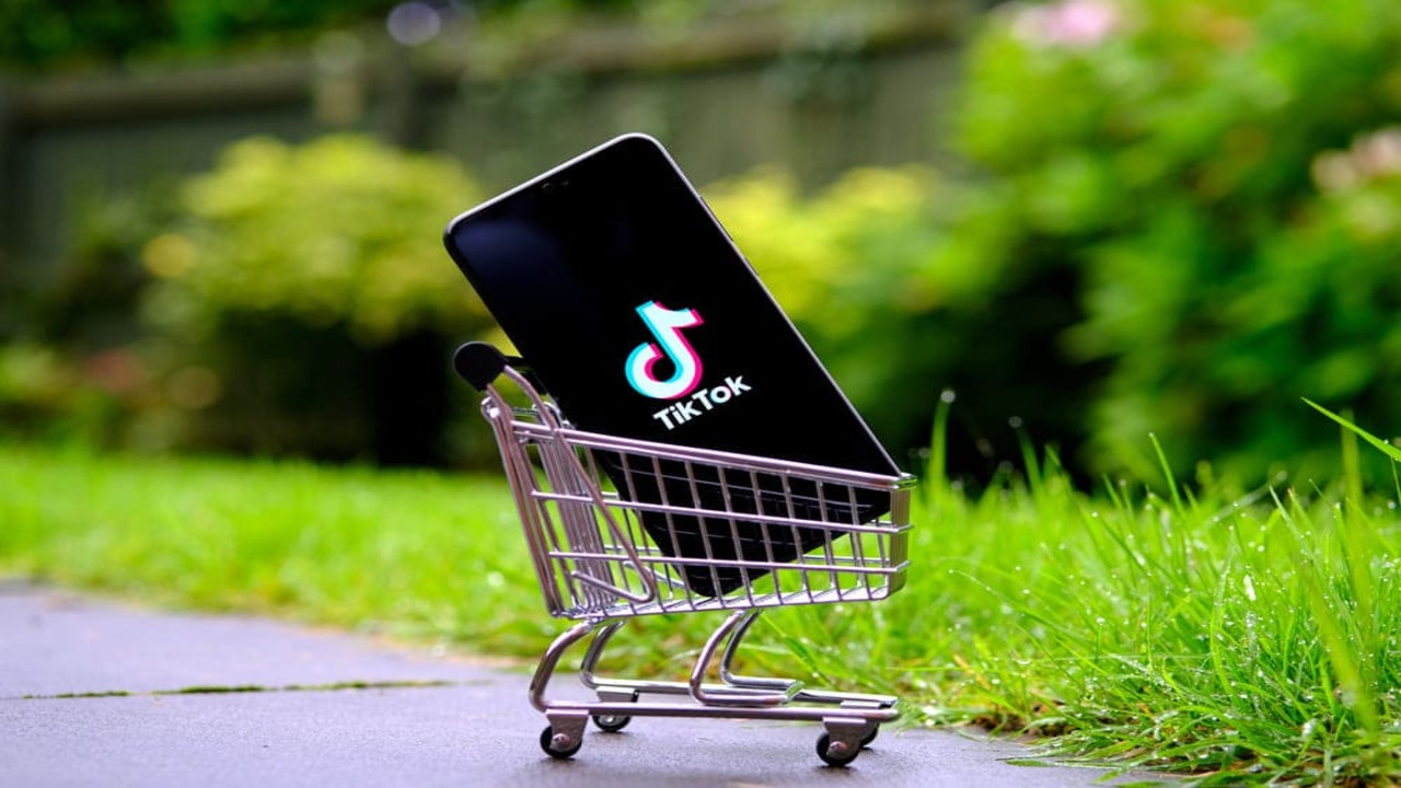 social commerce tiktok